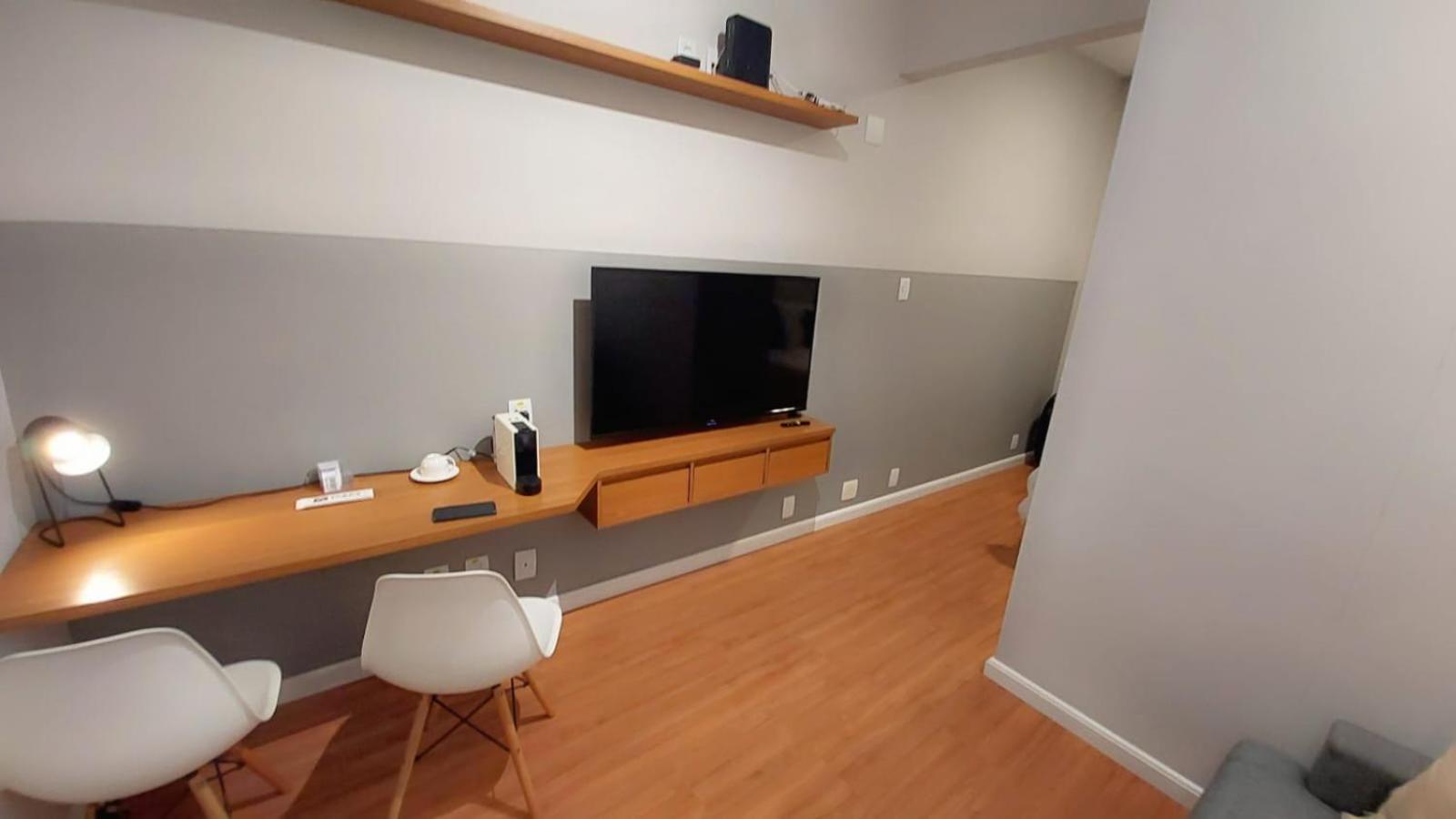 Apartment Rpomp *